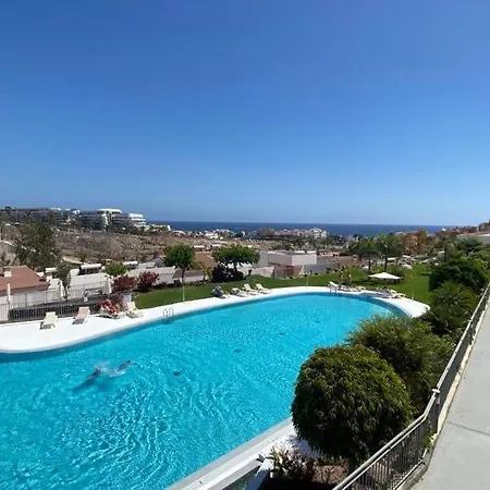 Duplex With Ocean View La Caleta Apartman